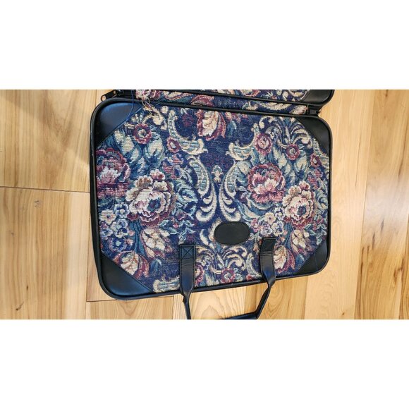 Vintage Floral Tapestry Briefcase With Faux Leather Accents & Dual Handles - Picture 16 of 16